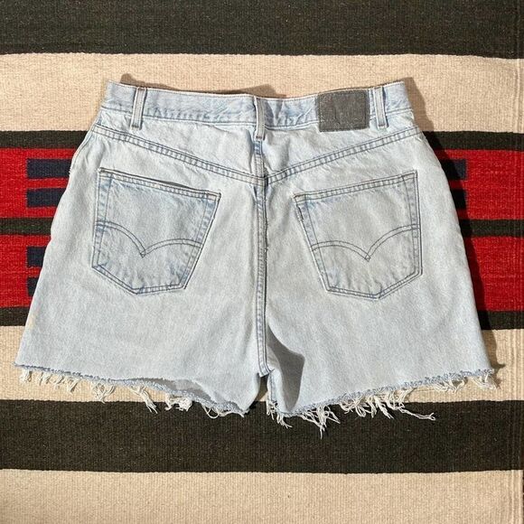 34w USA‎ 90s Vintage Levi's SilverTab Cutoffs - Picture 2 of 10